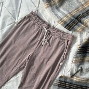 Vuori Joggers - Dusty Purple - Medium(?)